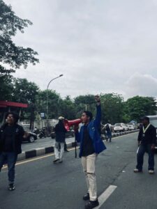 MERDEKA DALAM BAYANG FEODALISME